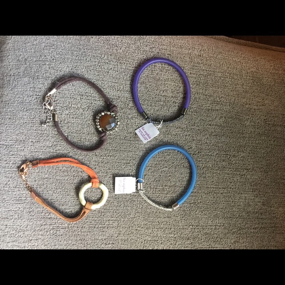 4 bracelets